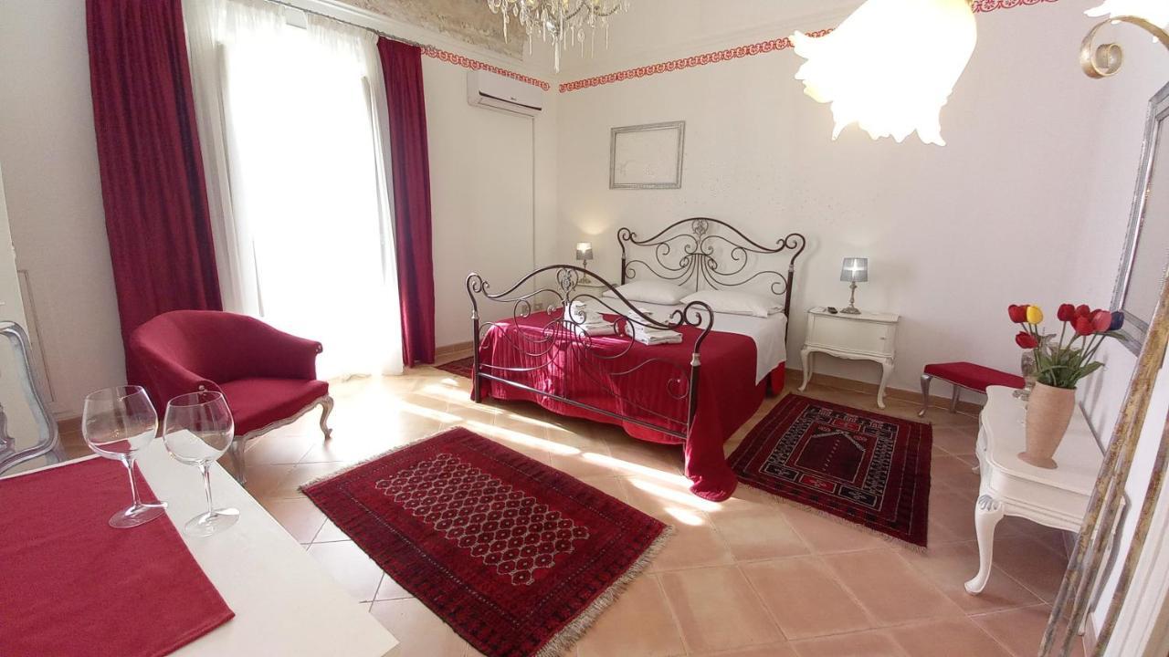 Bed & Breakfast Bed&book Palazzo Cutelli 3*