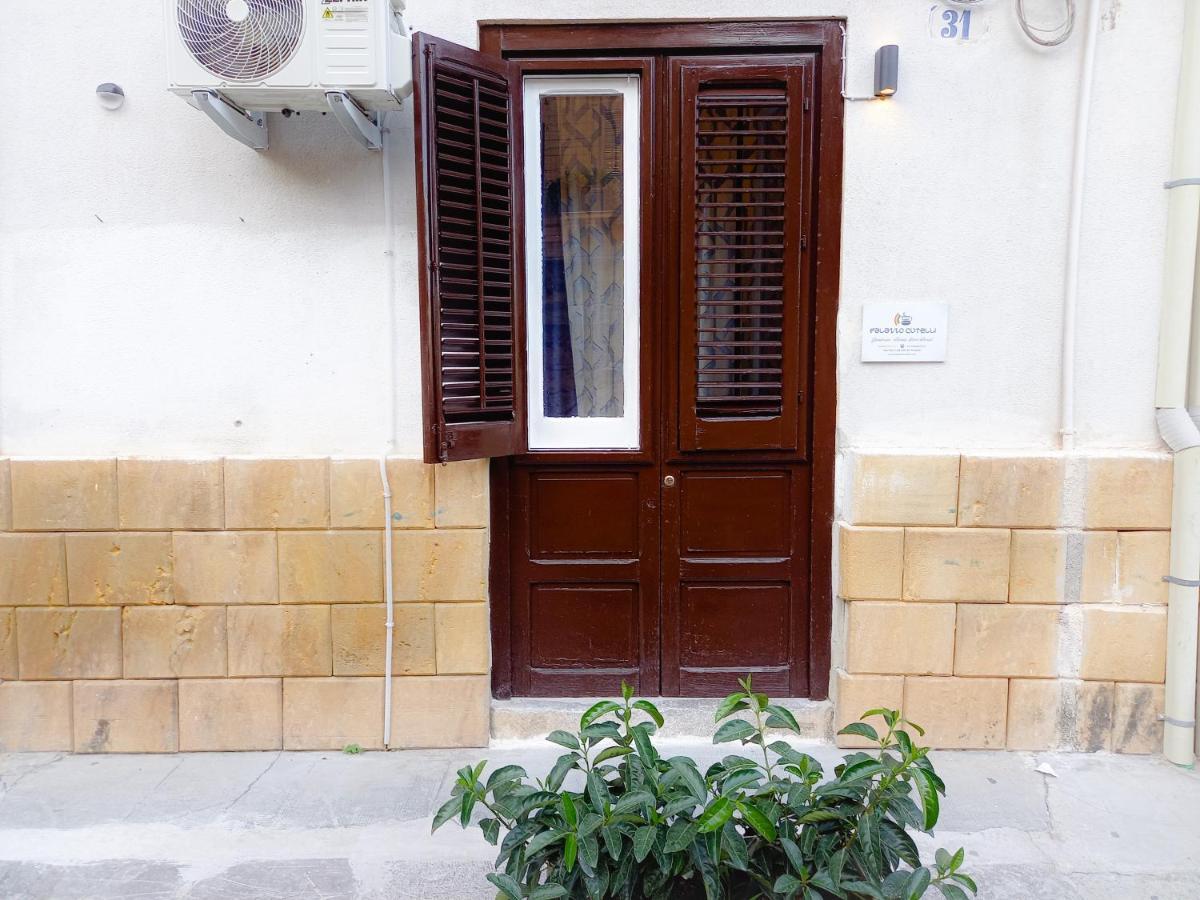 Bed&book Palazzo Cutelli Bed & Breakfast Palermo